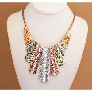 Vintage Art Nouveau Floral Medieval Stones Bib Necklace 20 inch - U8